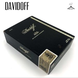 Davidoff Nicaragua Diademas Wooden Cigar Box
